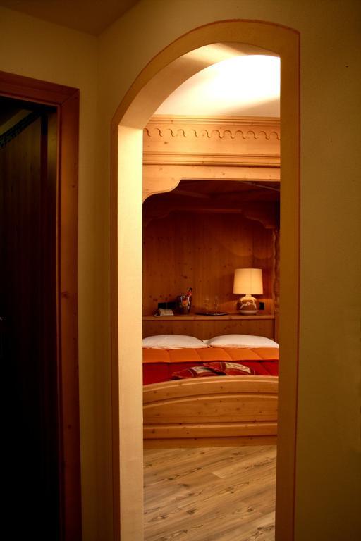 Hotel Garni La Roccia 4*