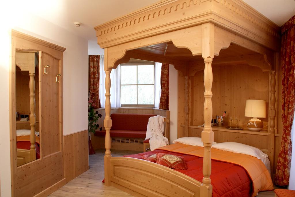 Hotel Garni La Roccia
